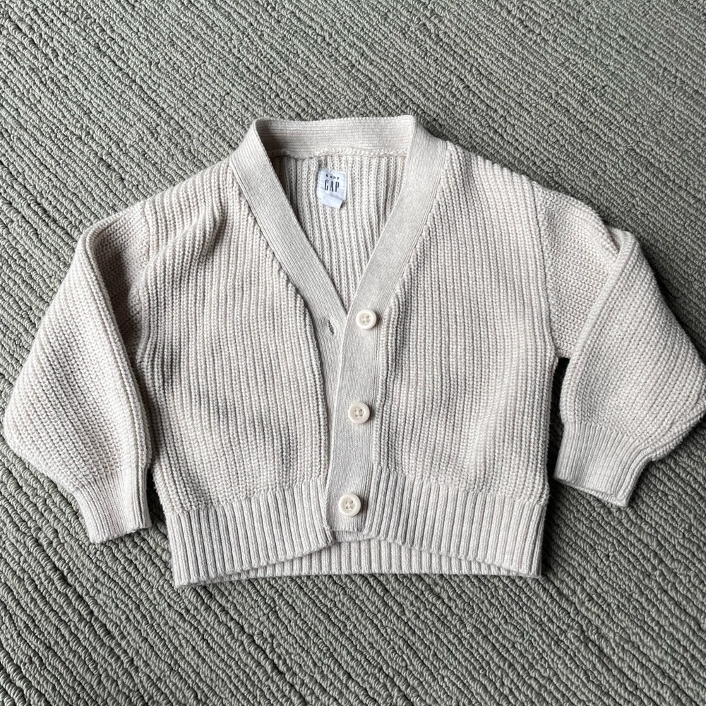 Baby gap knit sweater